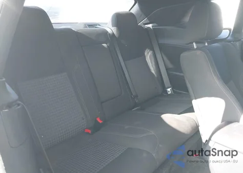 2015 Dodge Challenger R/T Scat Pack z USA, uszkodzony, nr VIN 2C3CDZFJ4FH822119